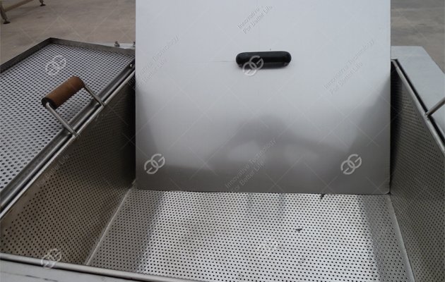 Maquina freidora para nuggets de pollo